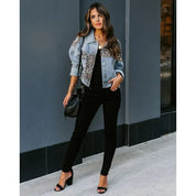 Makenna - Stilfuld leopard-denimjakke