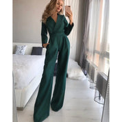 Elegant jumpsuit med høj krave i business-stil | Lora