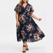 Plus size blomstret chiffonkjole | Floreado