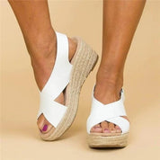 Sommerlicher Chic: Elegante Espadrille-Sandalen | Menlie